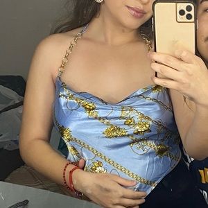 Blue with gold bandana cut blouse, beautiful open in the back🤩